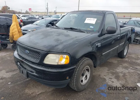 1998 Ford F-150 Lariat/Standard/Xl/Xlt z USA, uszkodzony, nr VIN 1FTZF1761WKB09120